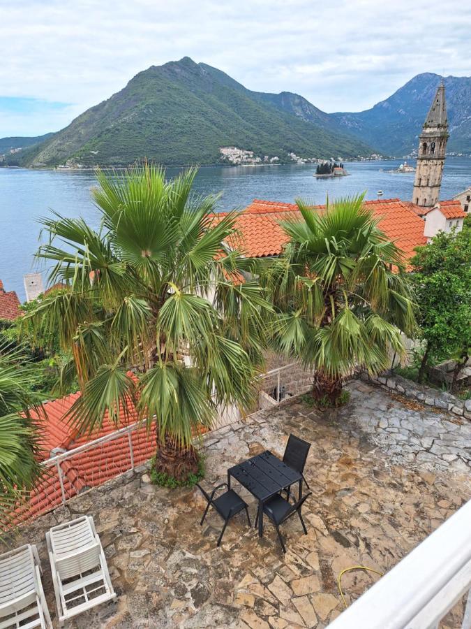 Holiday Home Forteca Perast Exterior foto